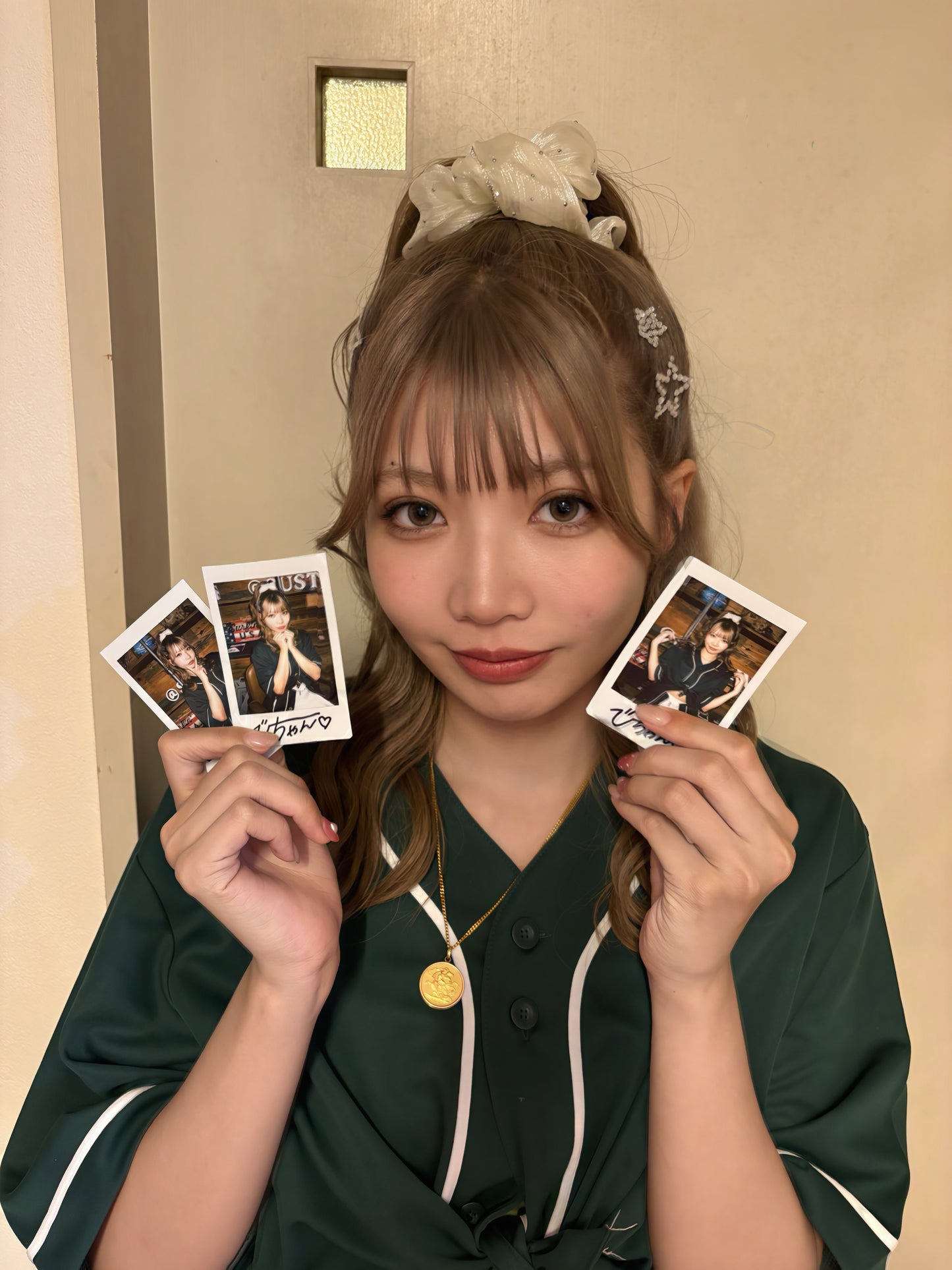 【サイン当たりつき】本気愛踊MVチェキ2枚セット【なくなり次第終了】